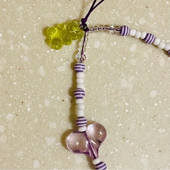 Phone String! 💕purple heart 💜 - Picture 4 of 4